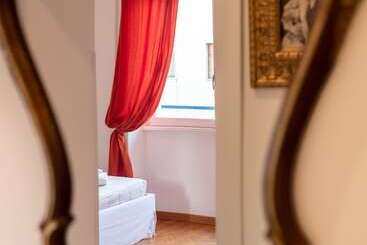 پانسیون Aurelia Home Guest House