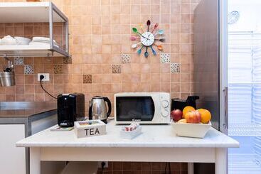 پانسیون Aurelia Home Guest House