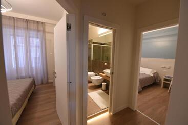膳宿费 Nicola S Luxury Rooms