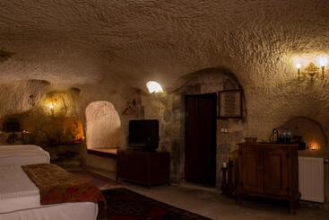 هتل Cave Art