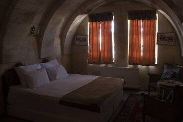 هتل Cave Art