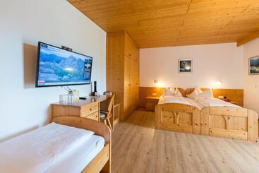 هتل Dolomiten