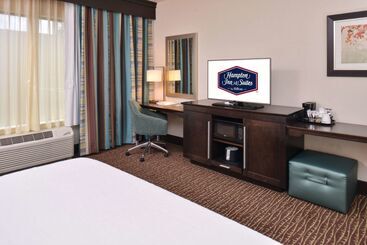 هتل Hampton Inn & Suites Bend