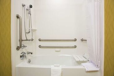 هتل Hampton Inn & Suites Toledo/westgate