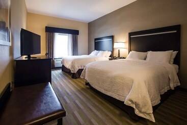 هتل Hampton Inn & Suites Toledo/westgate