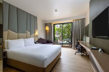 هتل Holiday Inn Express Bangkok Sukhumvit 11, An Ihg
