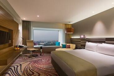 هتل Holiday Inn Jaipur City Centre, An Ihg