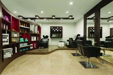 هتل Ramada By Wyndham Jamshedpur