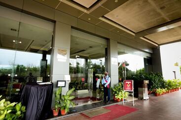 هتل Ramada By Wyndham Jamshedpur