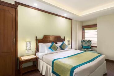 هتل Ramada By Wyndham Jamshedpur