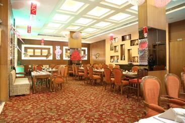 هتل Ramada By Wyndham Jamshedpur