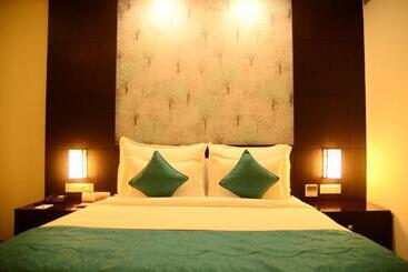 هتل Ramada By Wyndham Jamshedpur