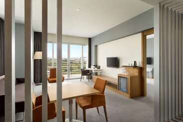 هتل Ramada Plaza By Wyndham Istanbul Asia Airport