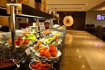 هتل Ramada Plaza By Wyndham Istanbul Asia Airport