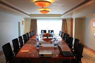 هتل Ramoji Film City  Sitara Luxury