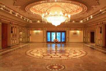 هتل Ramoji Film City  Sitara Luxury