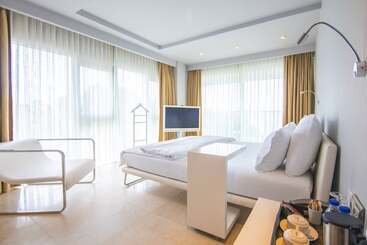 هتل Venn Boutique