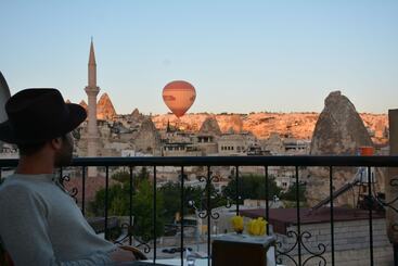 æ´žç©´é…’åº— - Goreme