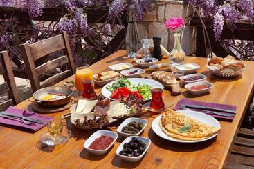هتل Vinifera Vineyards