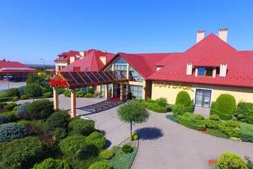 هتل Wellness & Spa Nowy Dwór