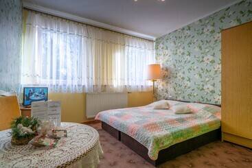 هتل Zającówka   Idealna Lokalizacja   Leśna Enklawa W Centrum Miasta! Sauna, Masaże, Zabiegi Spa!