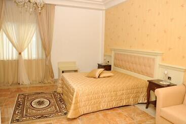 Regina Di Saba   Hotel Villa Per Ricevimenti