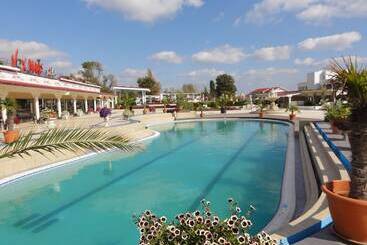Vox Maris Grand Resort   Adults Only