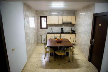 پانسیون Casa Maia