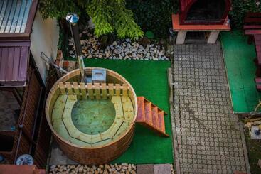 پانسیون Casa Maia