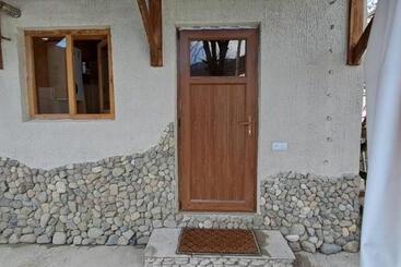 پانسیون Guest House Seno