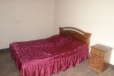 پانسیون Guest House Seno