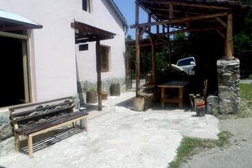 پانسیون Guest House Seno