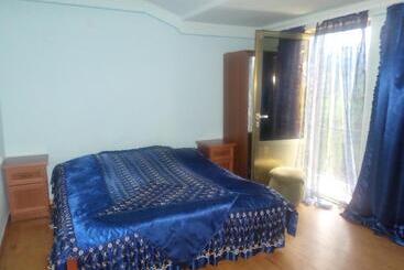 پانسیون Guest House Seno