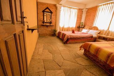 پانسیون Peace Eye Guest House