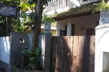 پانسیون Villa Unawatuna