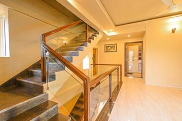 Mk Villa