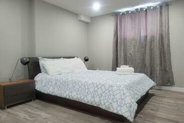 پانسیون Boardwalk Homes   Executive Guest Rooms & Townhomes