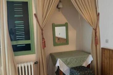 هتل Auberge Des Cascades Imouzzer   Paradise Valley