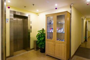 هتل Home Inn Harbin Central Avenue St Sophia Cathedral Maikaile