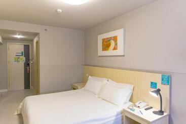 هتل Jingjiang Inn Nantong Renmin Middle Road