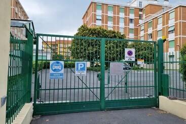 ツーリストアパートメント La Finestra Sul Mare 200mt From Sea