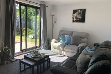 Newly Renovated 2 Bed House In Gorleston On Sea