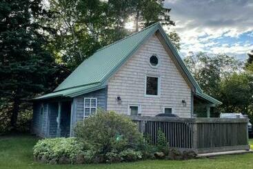شقق خاصة سياحية Avonlea Forest Hill Cottages