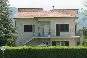 관광객 아파트 Casa Vacanze “bouganville” Loc Avane Pisa