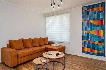 Citygate Apartment With Sun Balcony