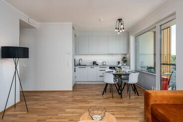 Citygate Apartment With Sun Balcony
