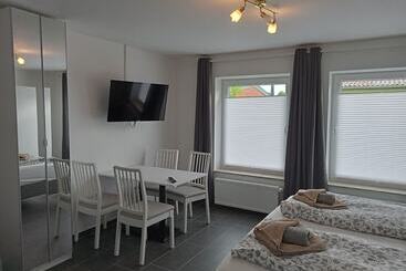 ツーリストアパートメント Ferienhaus Am Binnenhafen