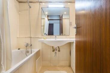 2br Family Holidays @ Pé Do Lago