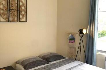 Studio Face Aux Thermes Linge Compris
