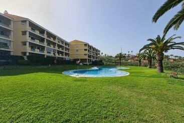 La Quinta Relax